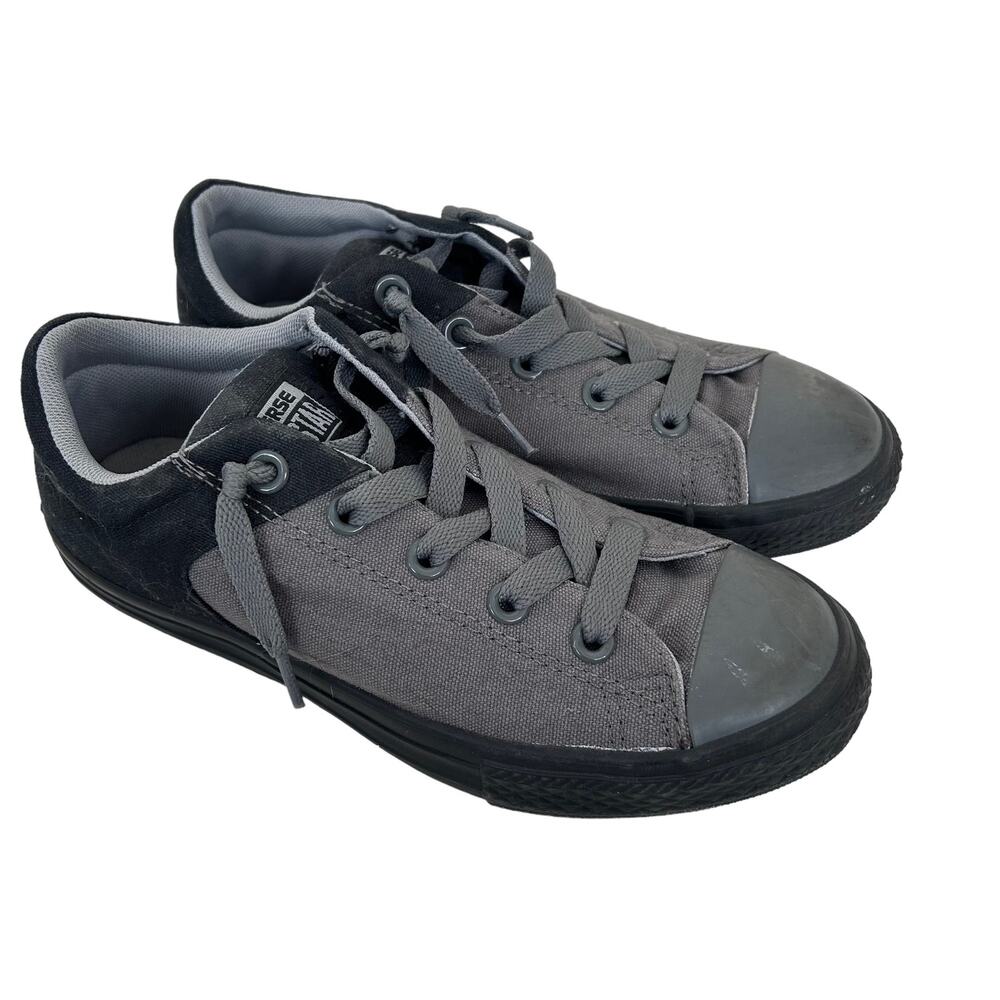 Converse Gray Black Slip On Low Top Sneakers Sz 4 Youth